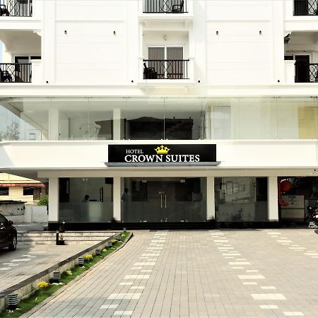 Hotel Crown Suites Kochi Kültér fotó
