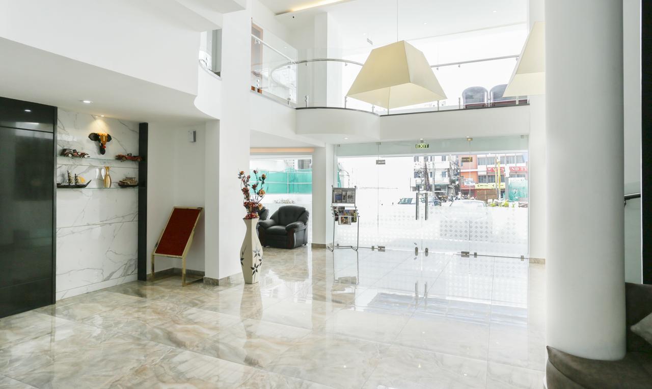 Hotel Crown Suites Kochi Kültér fotó