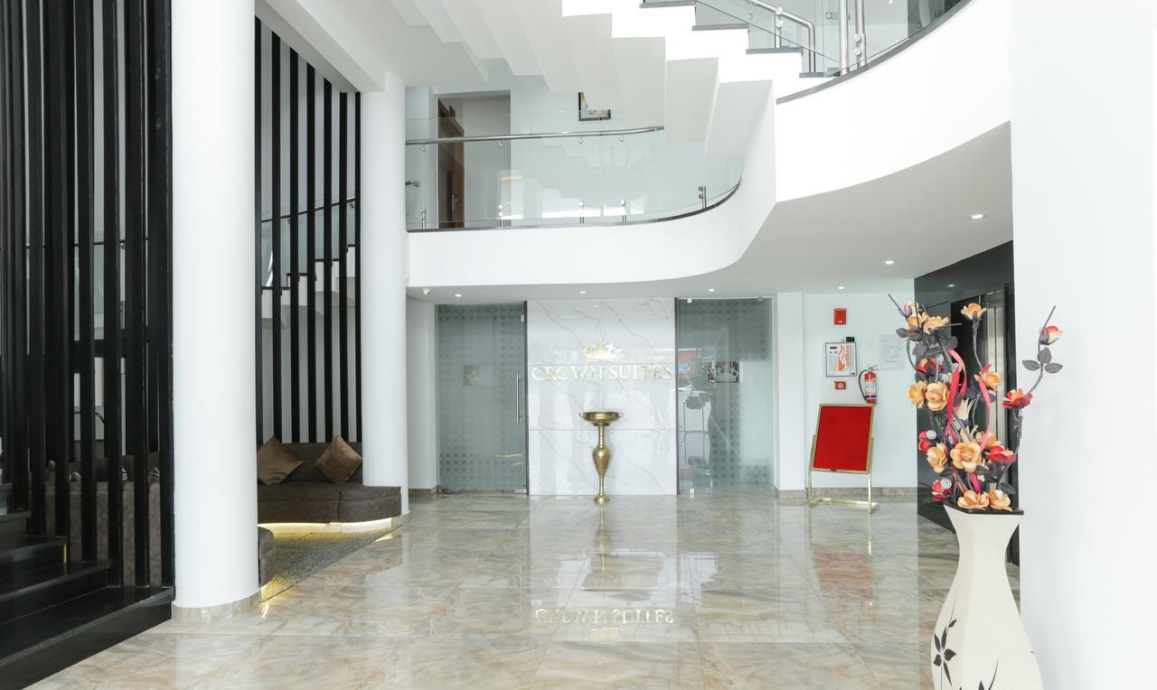 Hotel Crown Suites Kochi Kültér fotó